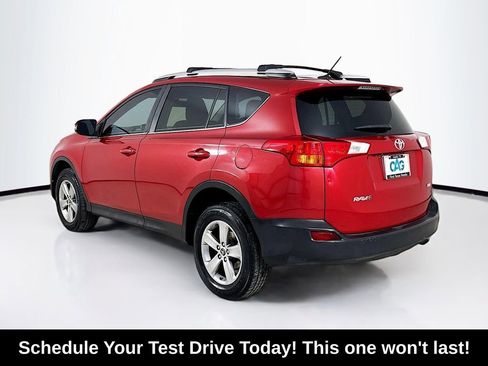 Used 2015 Toyota RAV4 XLE FWD image 5