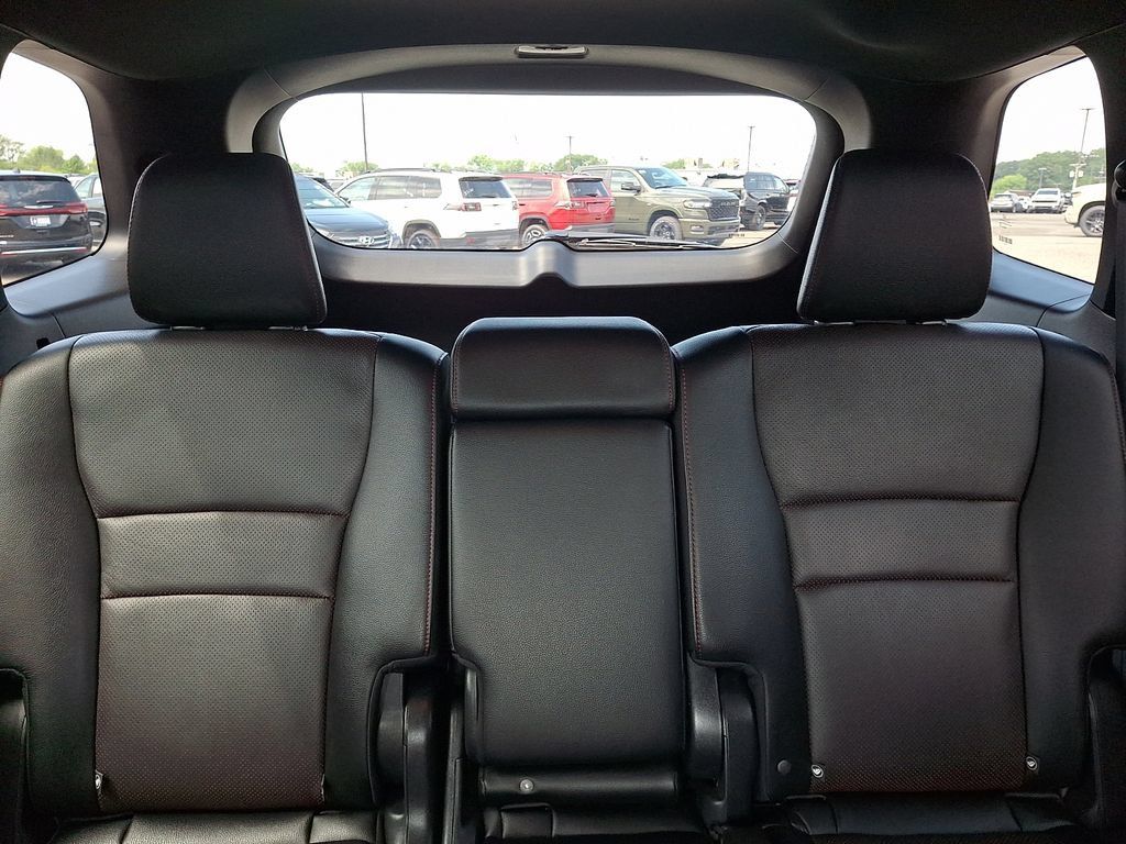 Used 2024 Honda Passport Black Edition image 20