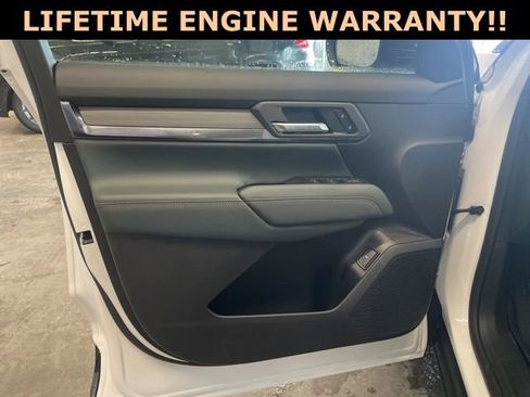 New 2026 GMC Terrain AT4 w/ Technology Package II image 12