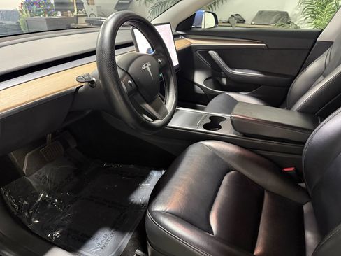 Used 2022 Tesla Model 3 Long Range image 8