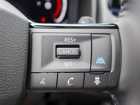 New 2026 Nissan Rogue Platinum AWD/4WD image 12