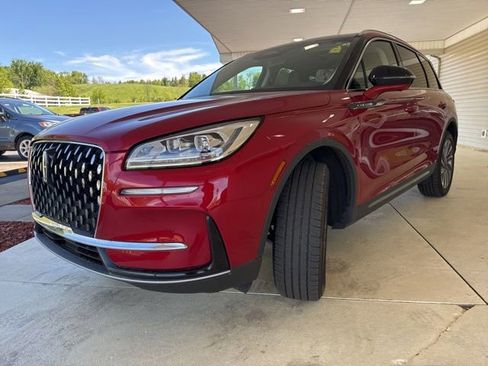 Used 2023 Lincoln Corsair Reserve w/ Equipment Group 201A AWD/4WD image 6