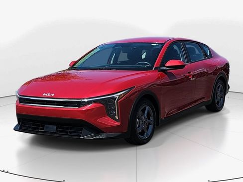 Used 2025 Kia K4 FWD image 11
