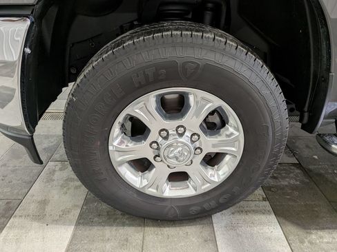 Used 2026 RAM 2500 Big Horn AWD/4WD image 8