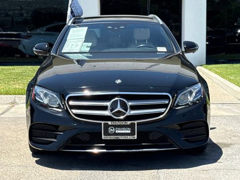 Used 2019 Mercedes-Benz E 450 4MATIC Wagon w/ Premium Package image 5