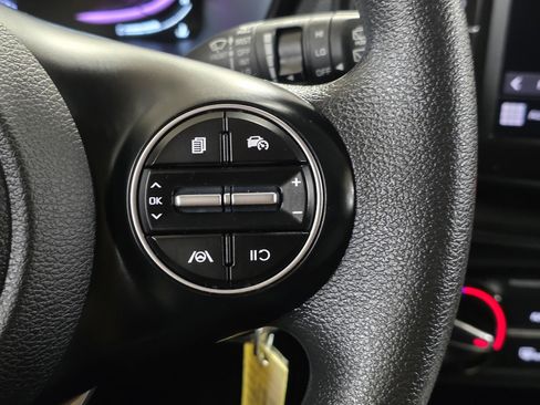 Used 2023 Kia Soul LX w/ Option Group 015 image 30