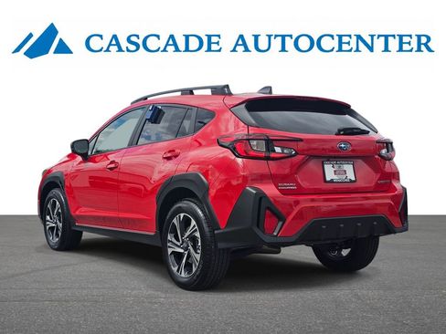 Used 2025 Subaru Crosstrek 2.0i Premium AWD/4WD image 3