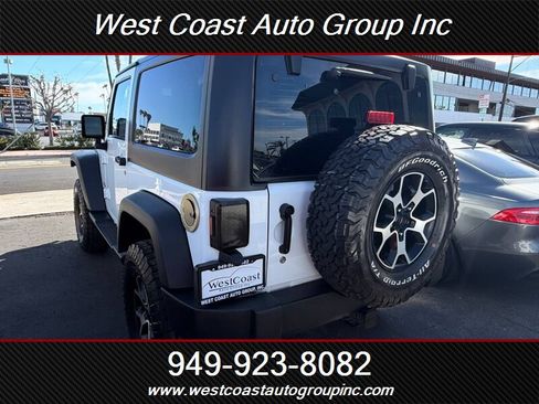 Used 2015 Jeep Wrangler Sport image 4