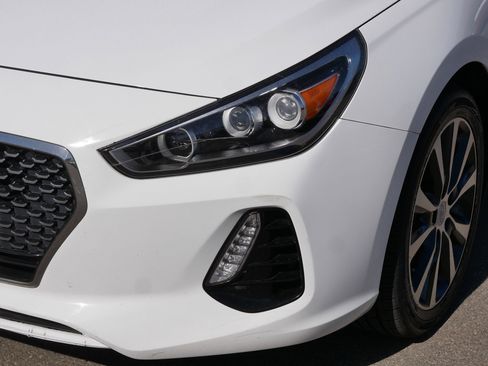 Used 2018 Hyundai Elantra GT w/ Tech Package 03 FWD image 16