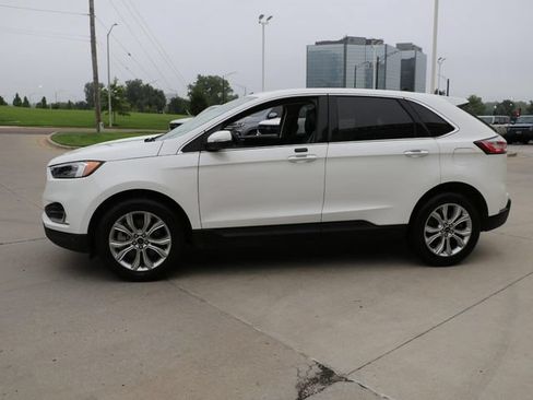 Used 2024 Ford Edge Titanium w/ Equipment Group 301A AWD/4WD image 4
