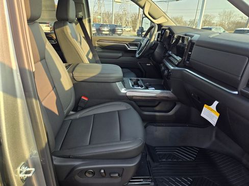 New 2026 Chevrolet Silverado 2500 LTZ w/ Trail Boss Package image 4