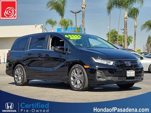 Certified 2026 Honda Odyssey Touring image 7