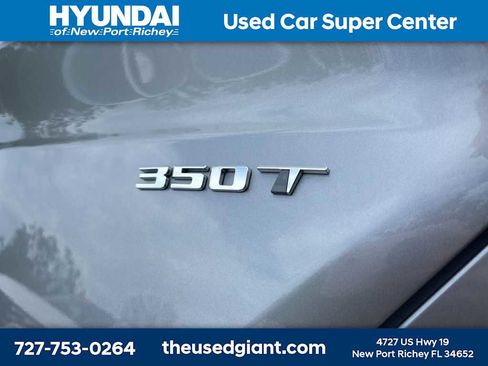 Used 2025 Cadillac CT4 Premium Luxury image 5