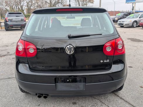 Used 2009 Volkswagen Rabbit S image 7