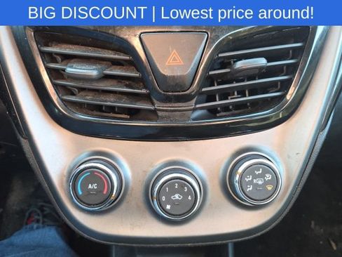 Used 2020 Chevrolet Spark LT FWD image 31