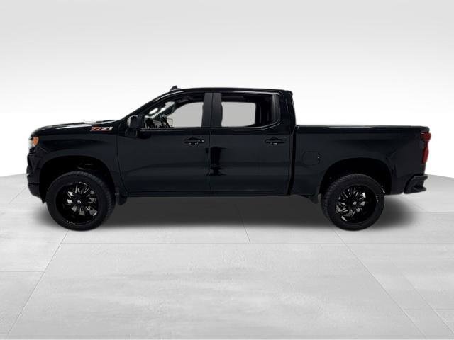 Used 2025 Chevrolet Silverado 1500 RST AWD/4WD image 3