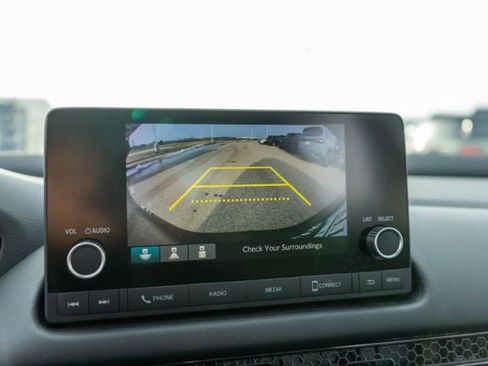 Used 2024 Honda HR-V LX image 25