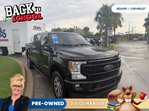 Used 2022 Ford F350 Lariat AWD/4WD image 2