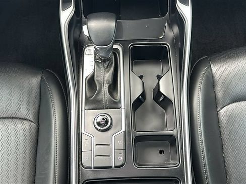 Used 2022 Kia Sorento S w/ Panoramic Sunroof Package FWD image 28