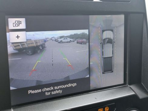 Used 2019 Ford F250 Lariat w/ Lariat Ultimate Package AWD/4WD image 19