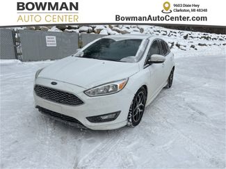Used 2016 Ford Focus SE w/ SE Sport Package video 1
