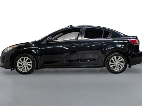Used 2012 MAZDA MAZDA3 i Grand Touring w/ Tech Pkg image 9