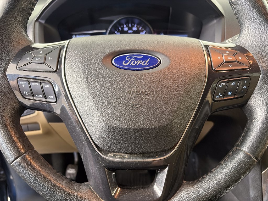 Used 2017 Ford Explorer Limited w/ Equipment Group 301A AWD/4WD image 16