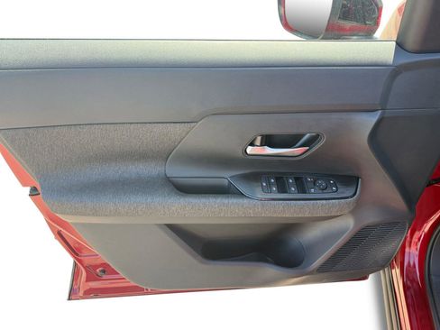 New 2026 Nissan Kicks SV w/ SV Premium Package AWD/4WD image 9