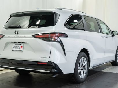 New 2026 Toyota Sienna Limited