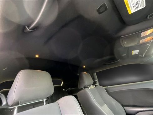 Used 2019 Dodge Challenger R/T image 22