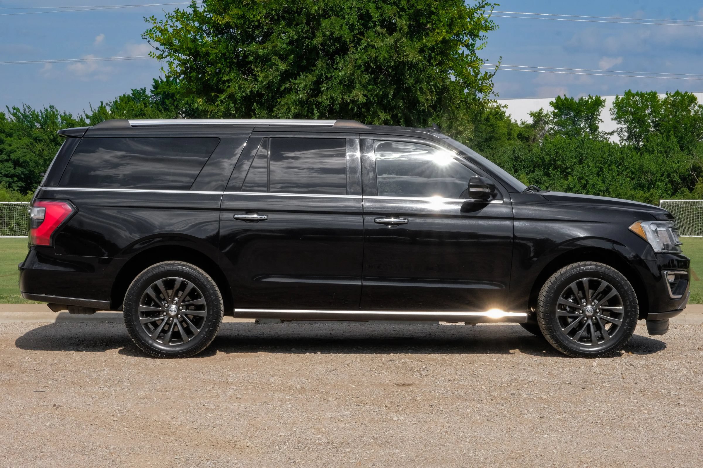 Used 2020 Ford Expedition Max Limited AWD/4WD image 8