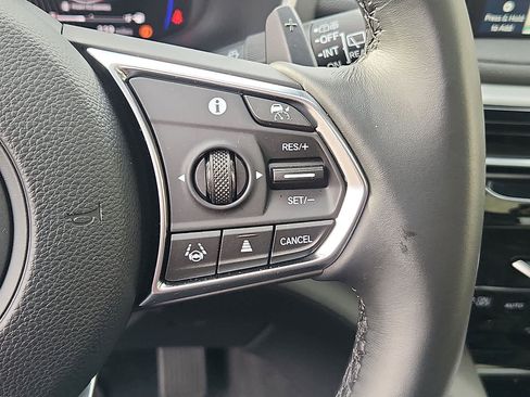 Certified 2025 Acura MDX SH-AWD image 25