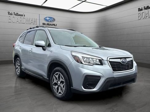 Used 2019 Subaru Forester Premium AWD/4WD image 2