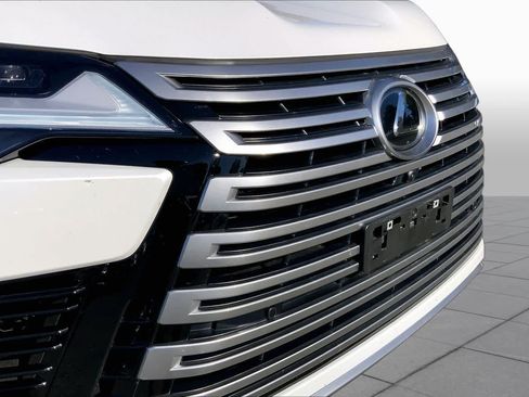 Certified 2026 Lexus LX 700h Luxury w/ Accessory Package (Z1) AWD/4WD image 30