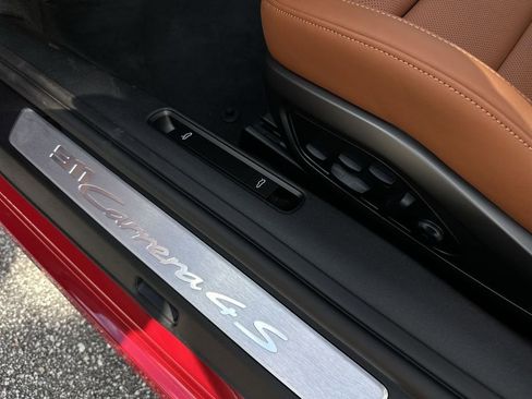 New 2026 Porsche 911 Carrera 4S image 8