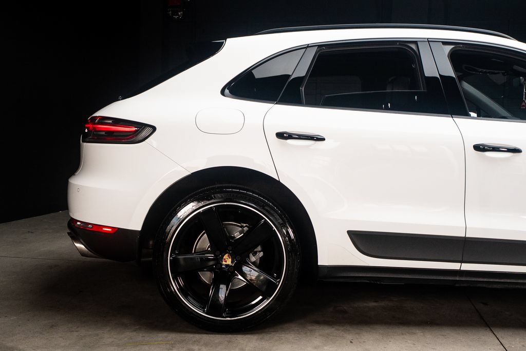 Used 2021 Porsche Macan S AWD/4WD image 14
