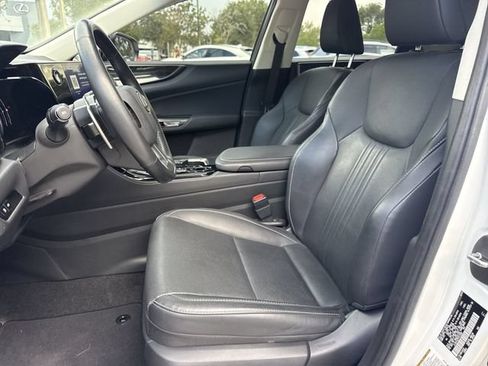 Used 2023 Lexus NX 250 FWD w/ Towing Package (2000 Lbs) image 11