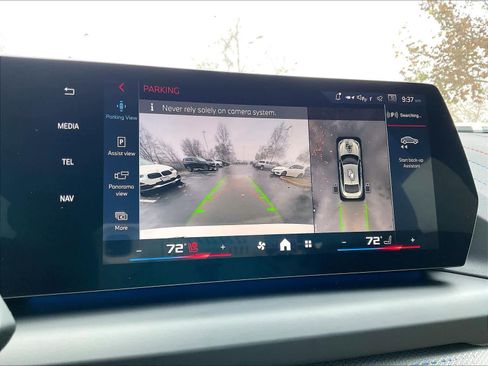 Used 2025 BMW M235i xDrive w/ Technology Package image 22