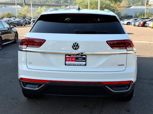 Used 2023 Volkswagen Atlas Cross Sport SE image 5