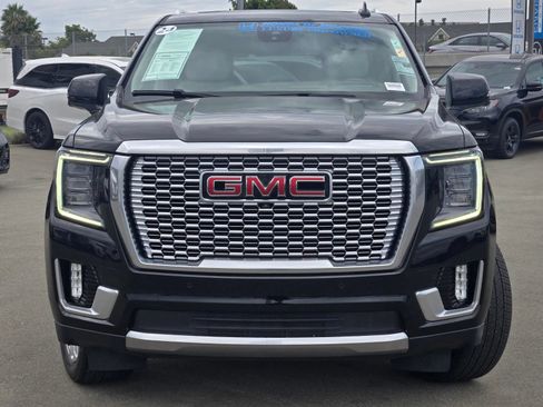 Used 2024 GMC Yukon XL Denali w/ Advanced Technology Package AWD/4WD image 2