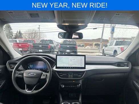 Used 2023 Ford Escape Platinum w/ Class II Trailer Tow Package image 27