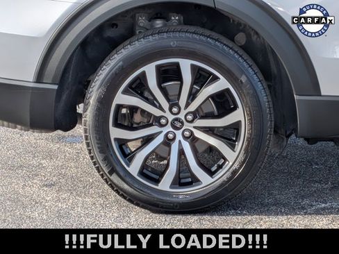 Used 2022 Ford Explorer ST-Line w/ Class IV Trailer Tow Package image 10