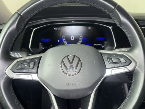 Used 2024 Volkswagen Jetta SE image 16