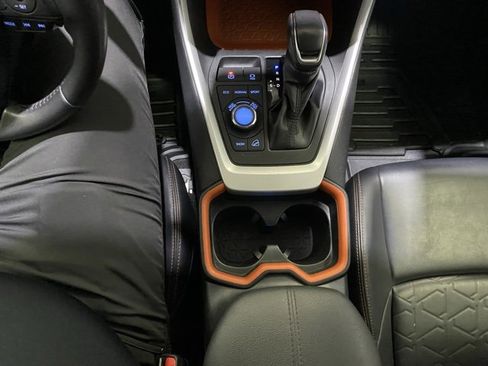 Used 2021 Toyota RAV4 Adventure image 21