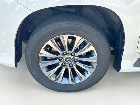 Used 2020 Lexus GX 460 Luxury image 33