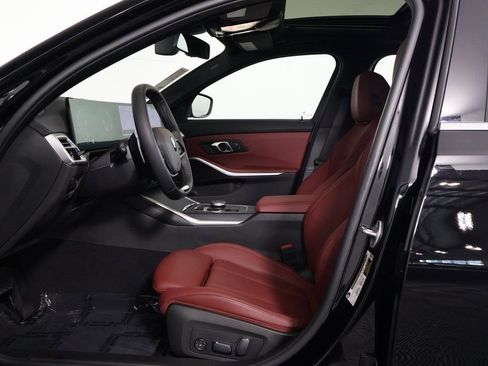 Used 2025 BMW 330i Sedan w/ Premium Package image 10