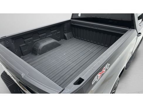 Used 2024 Chevrolet Silverado 1500 Custom AWD/4WD image 9