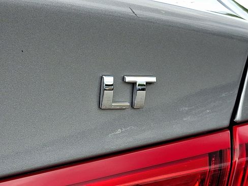 Used 2024 Chevrolet Malibu LT FWD image 29