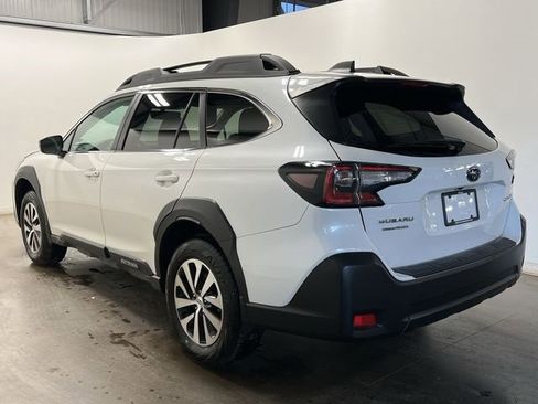Certified 2025 Subaru Outback Premium image 31