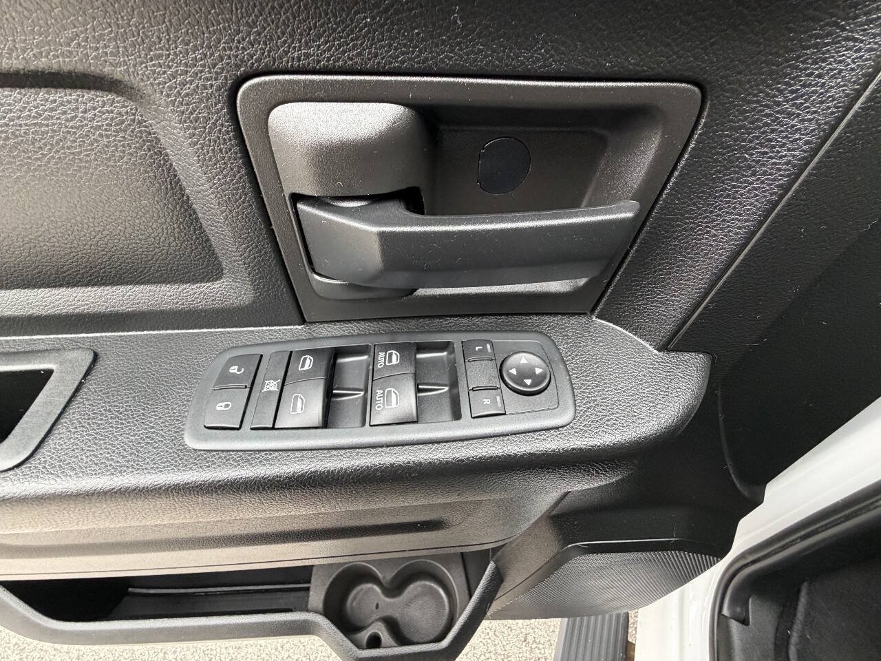Used 2020 RAM 1500 Tradesman w/ SXT Plus Group AWD/4WD image 16